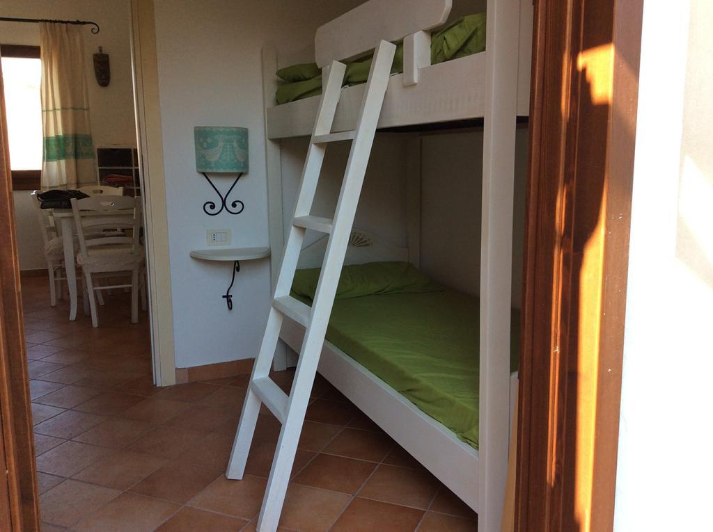 Sardinia Beach Apartments Aglientu Kültér fotó