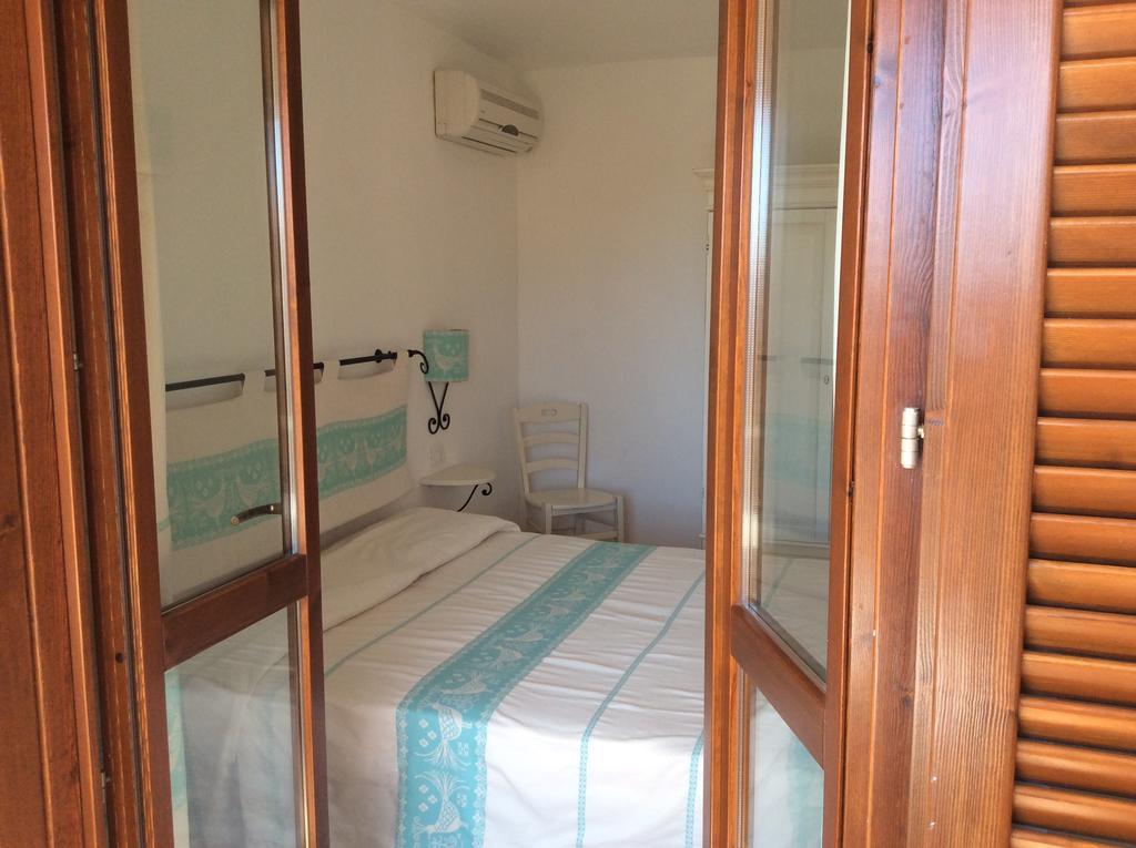 Sardinia Beach Apartments Aglientu Kültér fotó