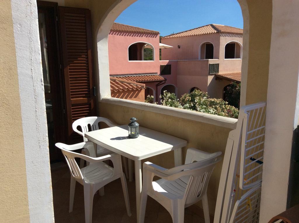 Sardinia Beach Apartments Aglientu Kültér fotó