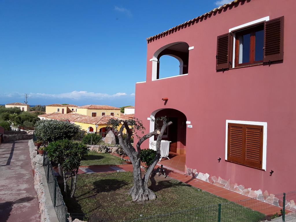 Sardinia Beach Apartments Aglientu Kültér fotó