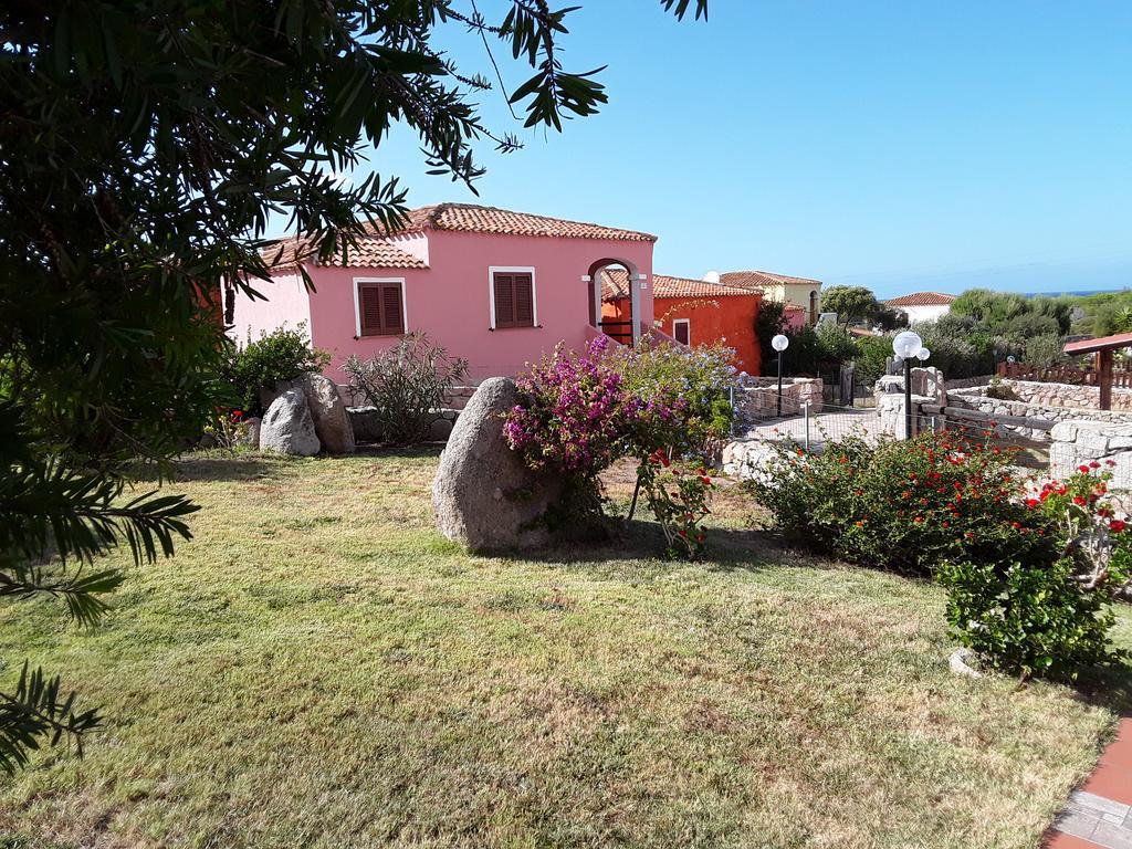 Sardinia Beach Apartments Aglientu Kültér fotó