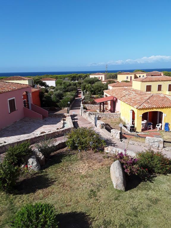 Sardinia Beach Apartments Aglientu Kültér fotó